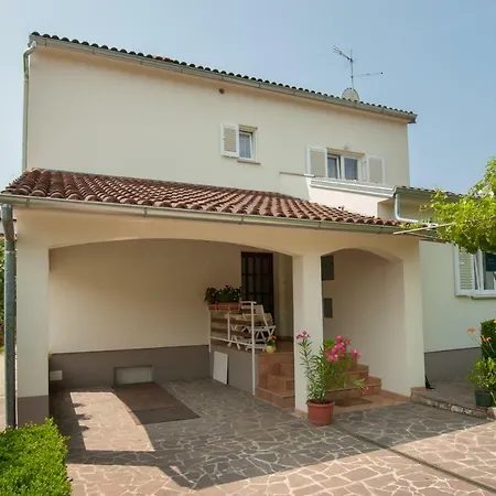 And Nadia With Garden * Porec