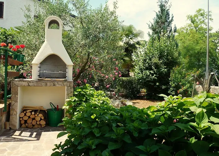 Appartement And Nadia With Garden Poreč