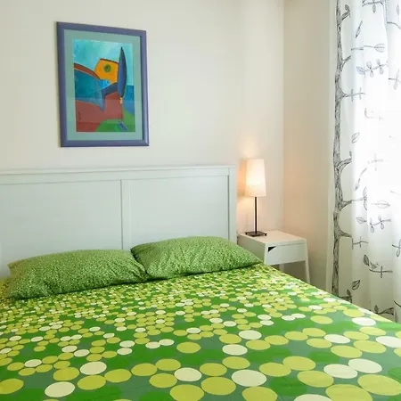 And Nadia With Garden Lejlighed *